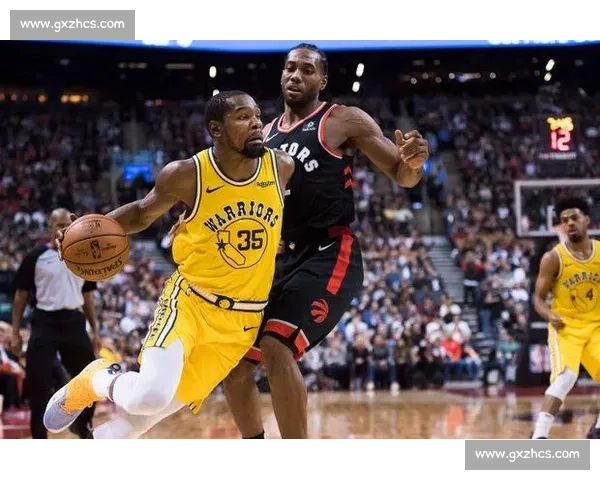 杜兰特对决伦纳德巅峰碰撞揭示NBA时代锋线王者之争新格局走向